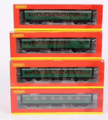 Lot 298 - Nine Hornby 00-gauge coaches