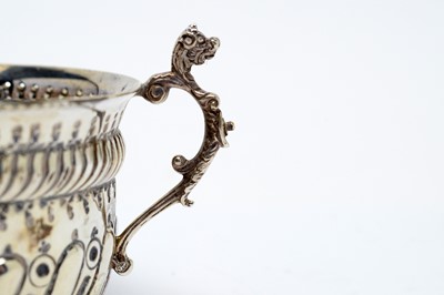 Lot 151 - Queen Anne style silver porringer