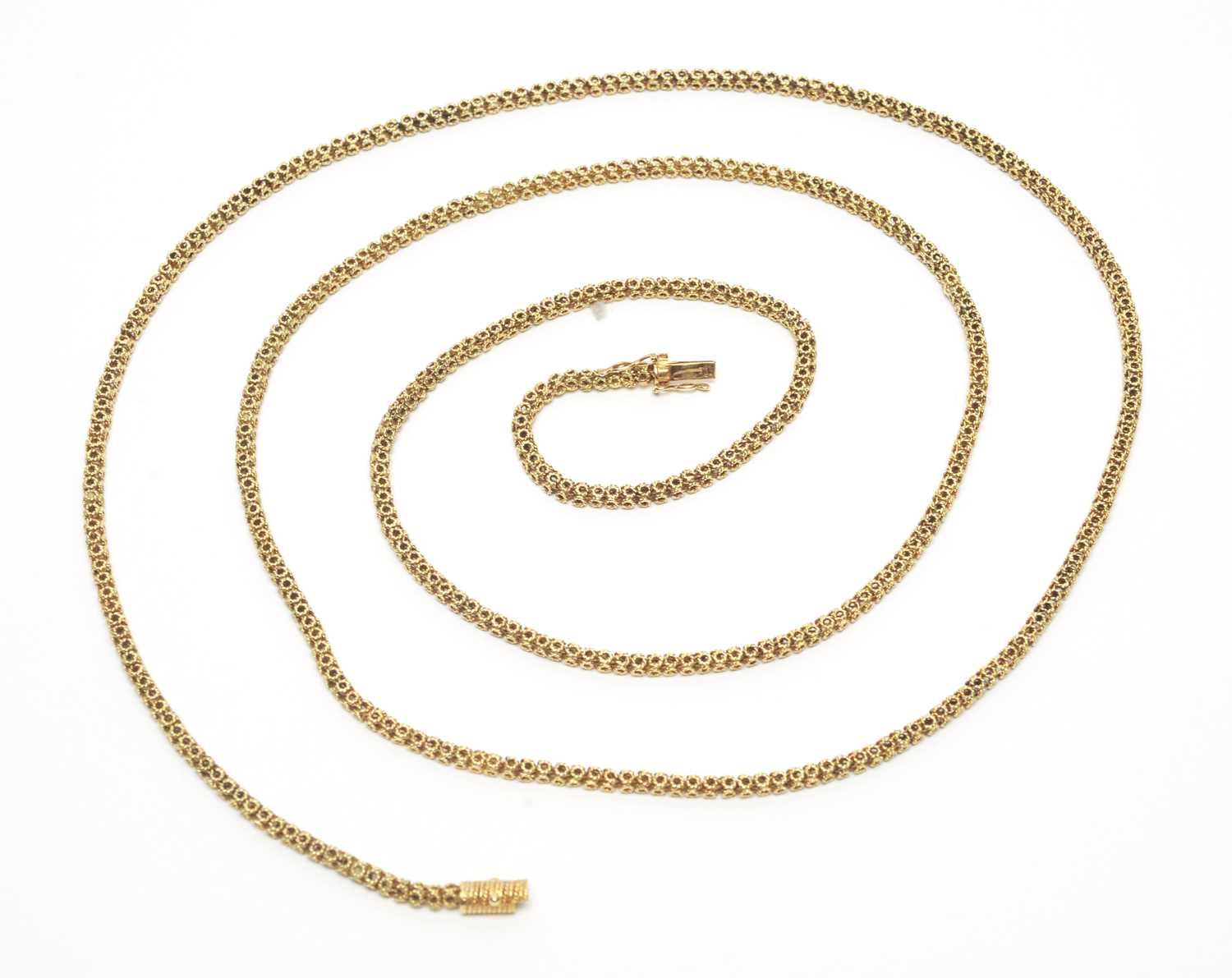 Lot 11 - A 14ct yellow gold necklace