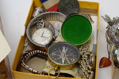 Lot 308 - A selection of watches, costume jewellery and other items