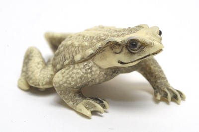 Lot 400A - Japanese toad netsuke