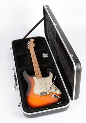 Lot 329 - Fender Mexico Stratocaster