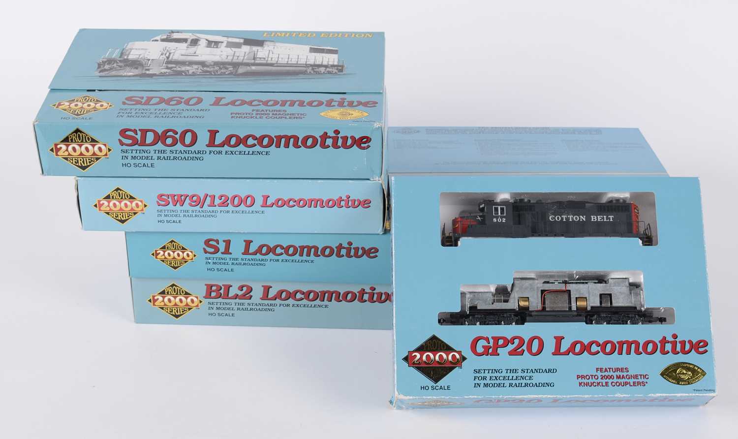 Lot 43 - Proto 2000 Series HO-gauge American-Outline locomotives.