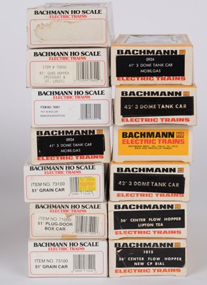Lot 90 - Bachmann HO gauge rolling stock.