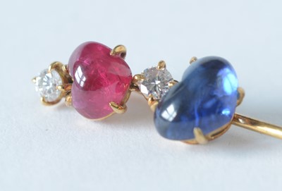 Lot 112 - A sapphire, diamond and ruby tie pin