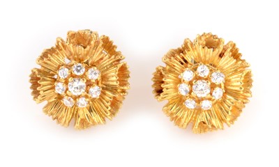 Lot 21 - A pair of diamond set 18ct yellow gold earrings