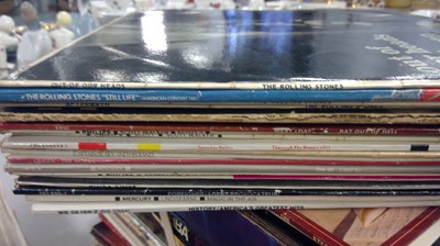 Lot 460 - A selection of mixed vinyl LPs