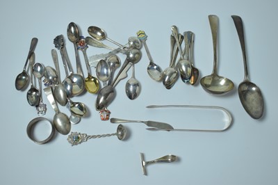 Lot 143 - A group of antique and vintage silver flatware including Bateman family.