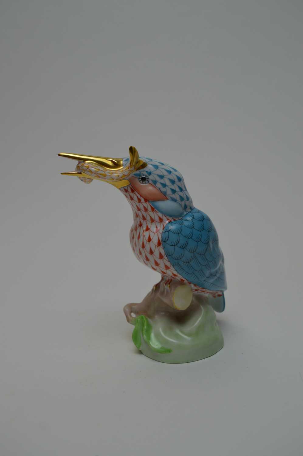 Lot 405 - A Herend figure of a kingfisher