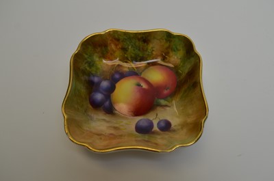 Lot 415 - Royal Worcester vase and fruit dish