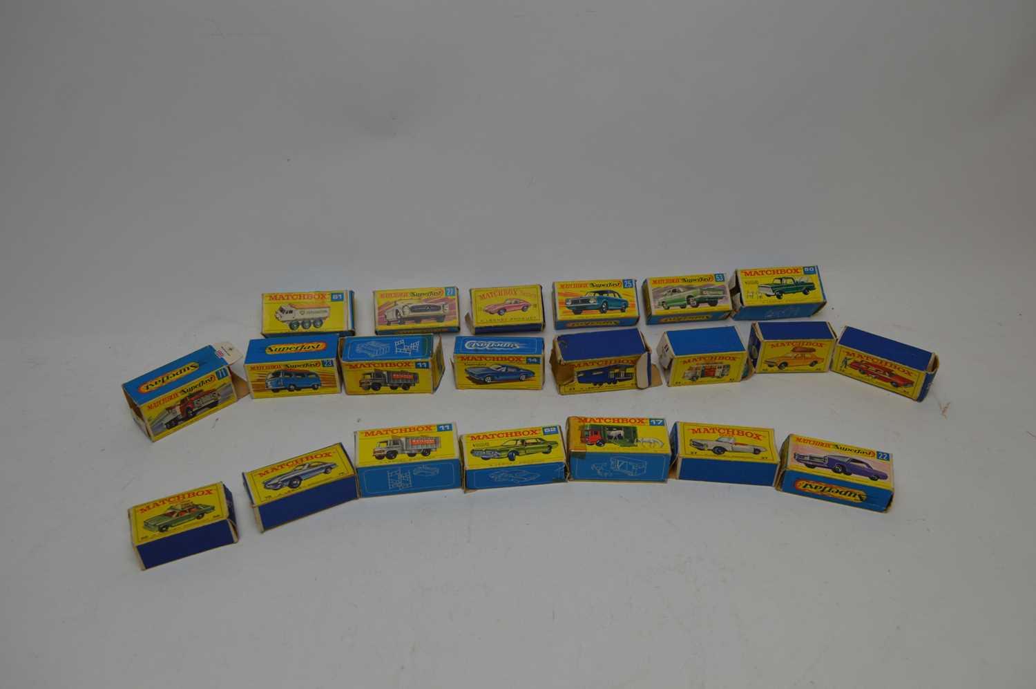 Lot 372 - Selection of Matchbox and Matchbox Superfast model vehicles