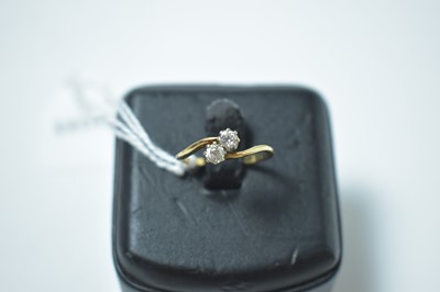 Lot 240 - Two stone diamond ring