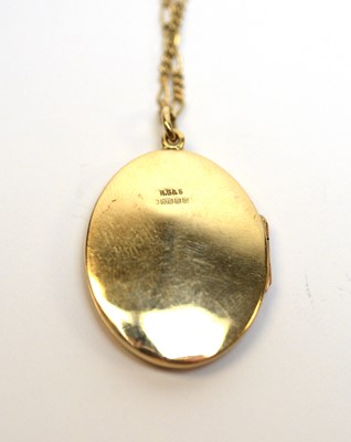 Lot 7 - A 9ct gold pendant locket on chain.