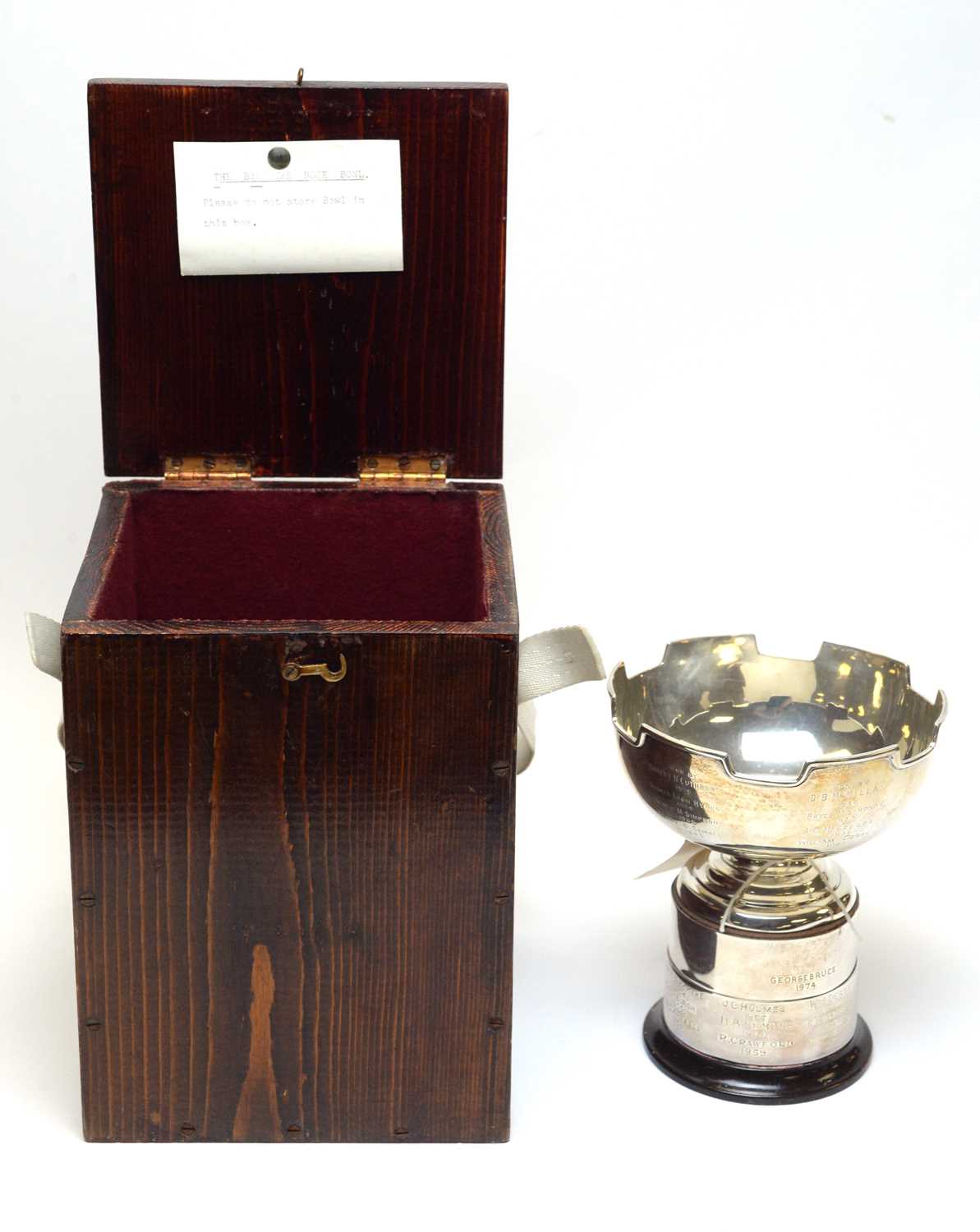Lot 72 - A George V silver golf trophy.