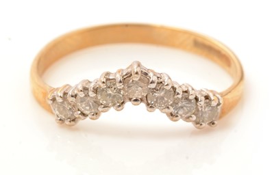 Lot 81 - A diamond wishbone ring