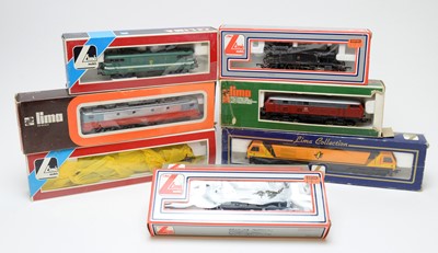 Lot 627 - Eight boxed LIMA HO-gauge model trains.