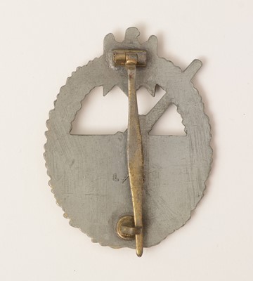 Lot 1176 - WWII Kriegsmarine Naval Coastal Artillery War badge