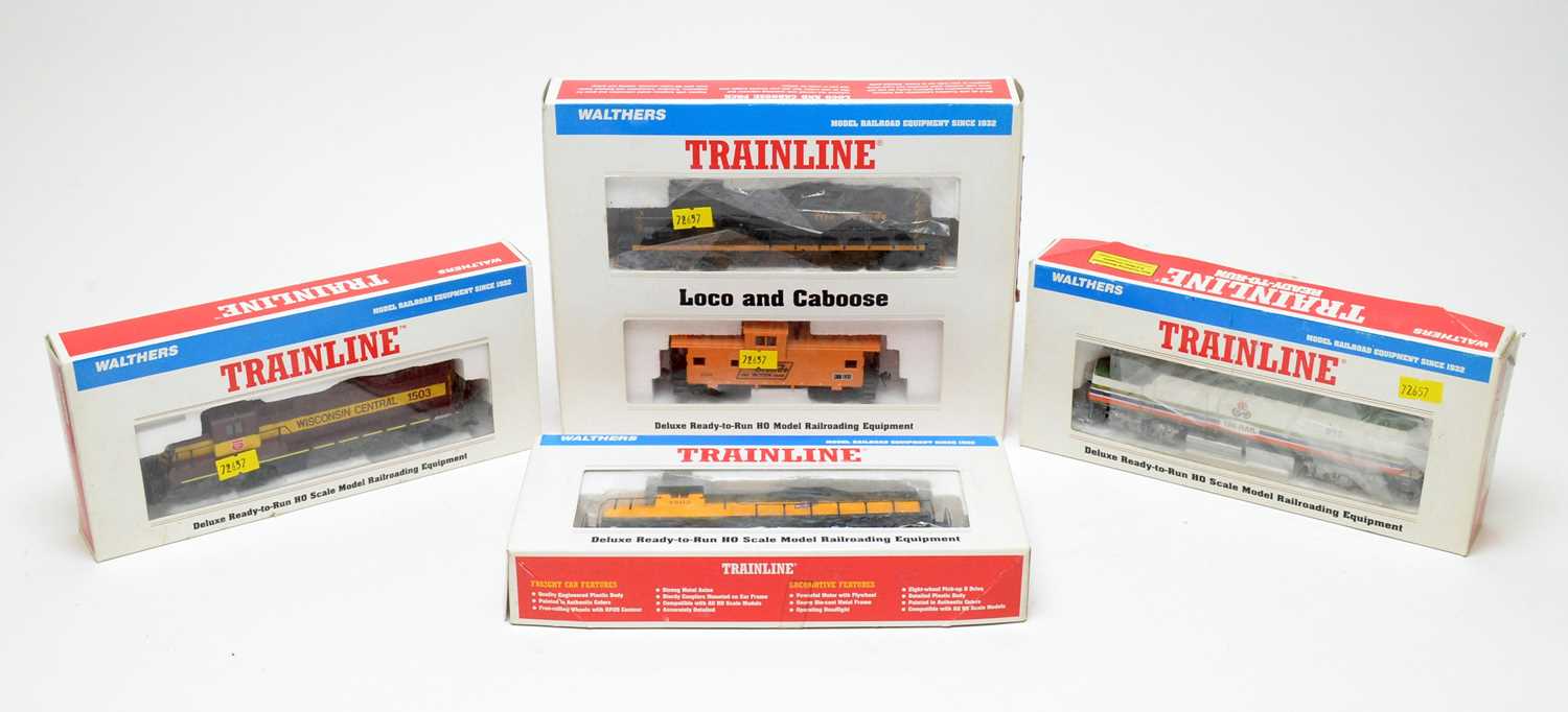 Lot 665 - Walthers Train Line HO-gauge trains and rolling stock.