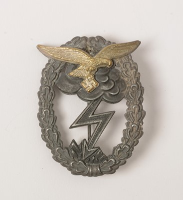 Lot 1140 - WWII  Luftwaffe Ground Assault Badge