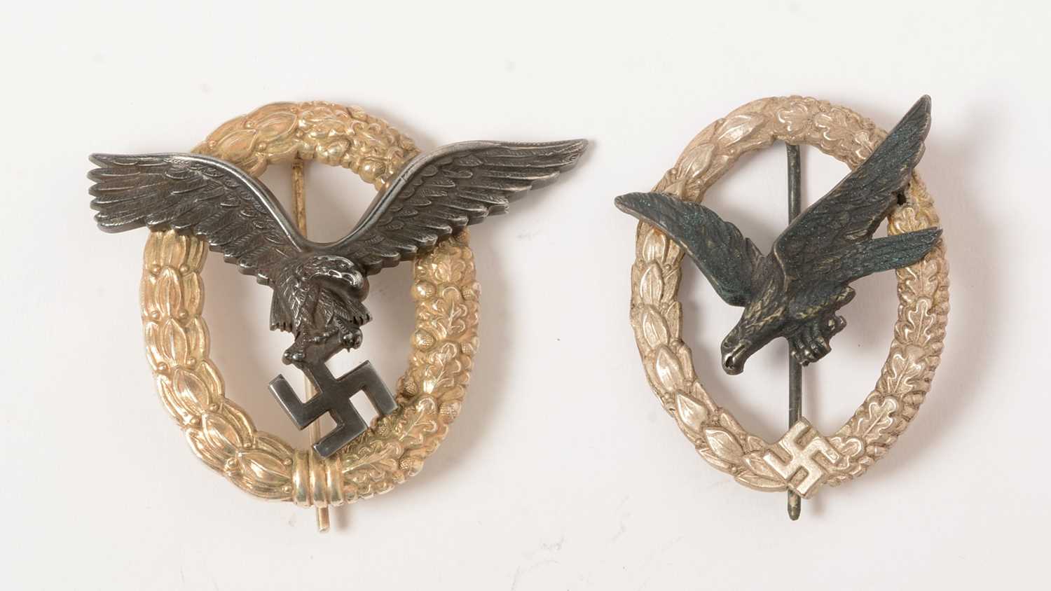Lot 1142 - WWII Luftwaffe Pilots badge and Air Gunners badge