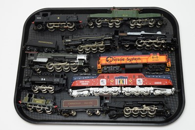 Lot 732 - Ten 00-HO-gauge unboxed trains and tenders.
