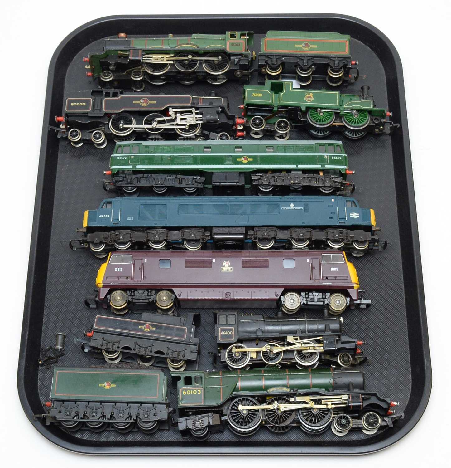 Lot 777 - Eight 00-gauge unboxed trains and tenders.