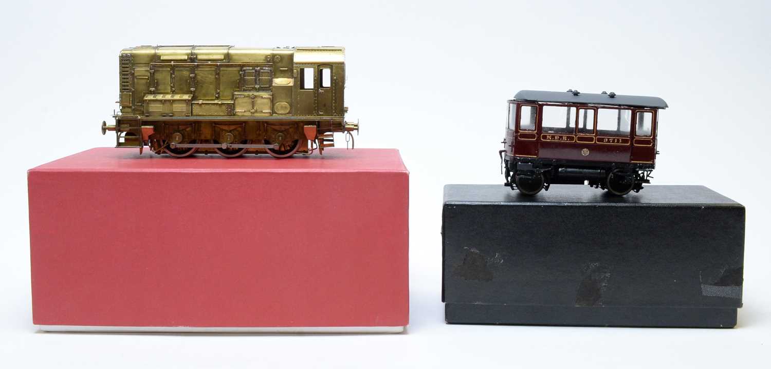 Lot 782 - Boxed Walsworth NER car; and a scratch-built shunter diesel engine.