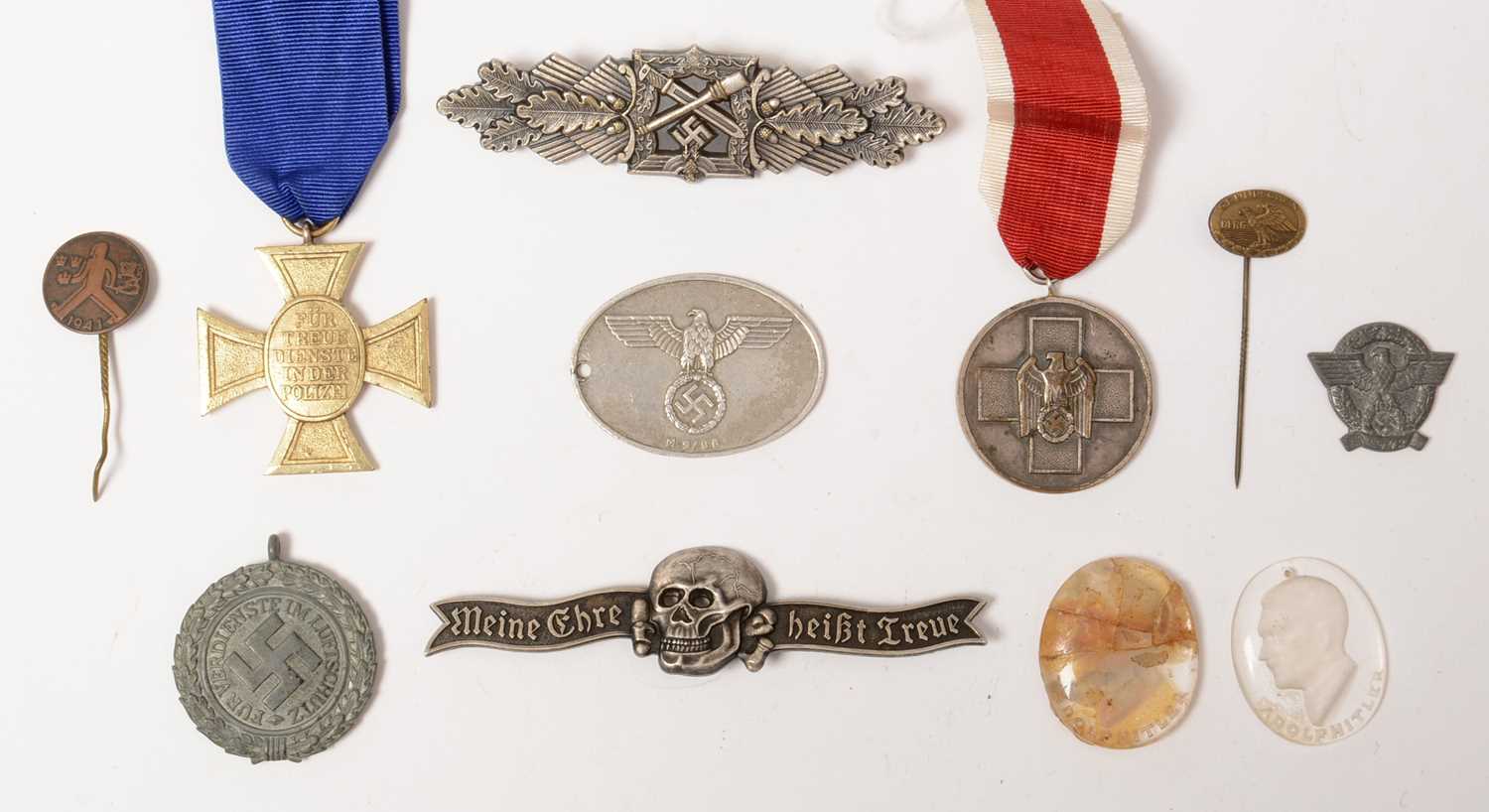Lot 1029 - WWII German and later medals and awards