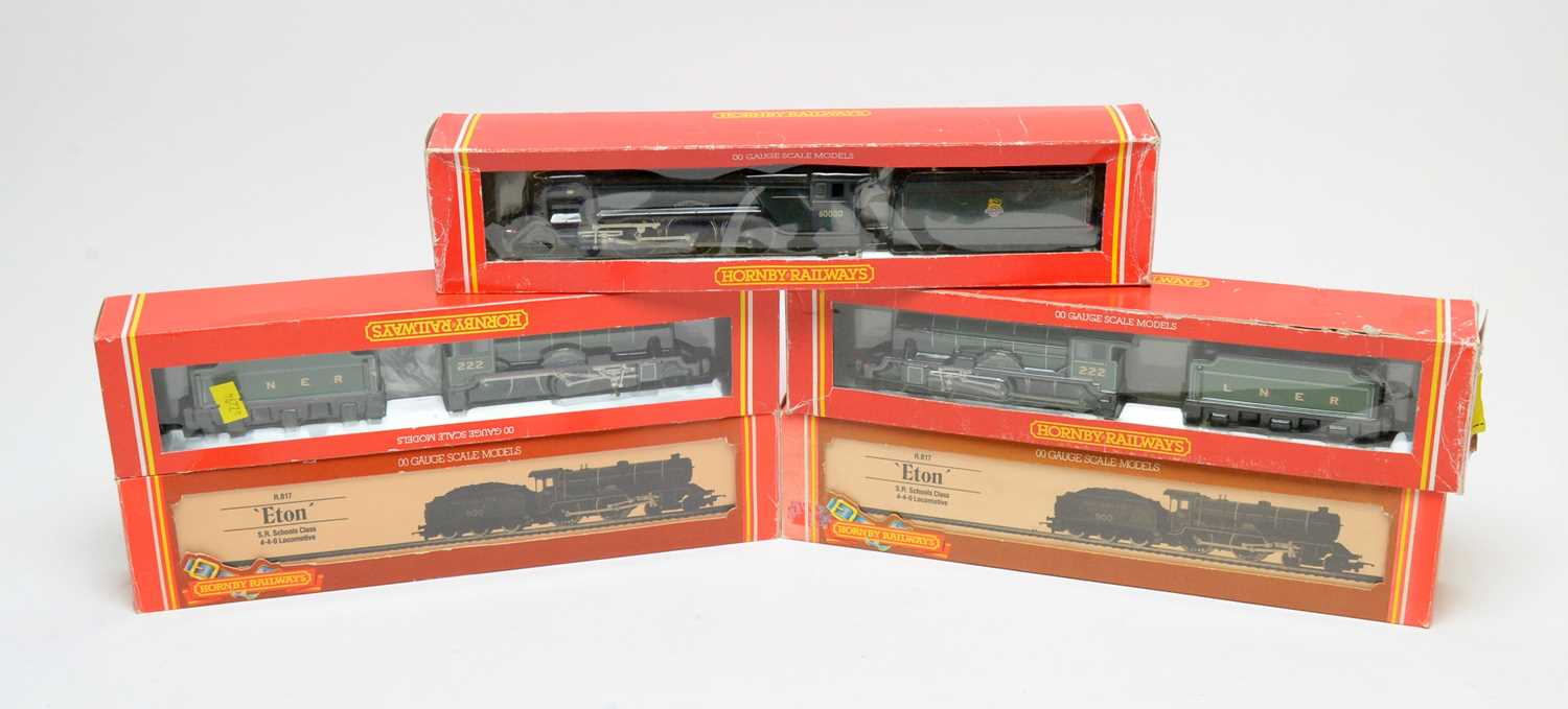 Lot 862 - Five boxed Hornby 00-gauge locomotives.