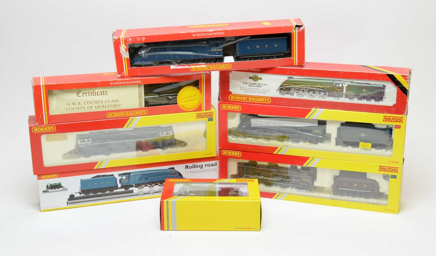 Lot 863 - Eight boxed Hornby locomotives.