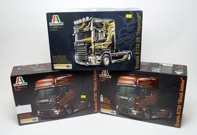 Lot 909 - Three boxed Italeri scale model trucks from the Show Trucks Series.