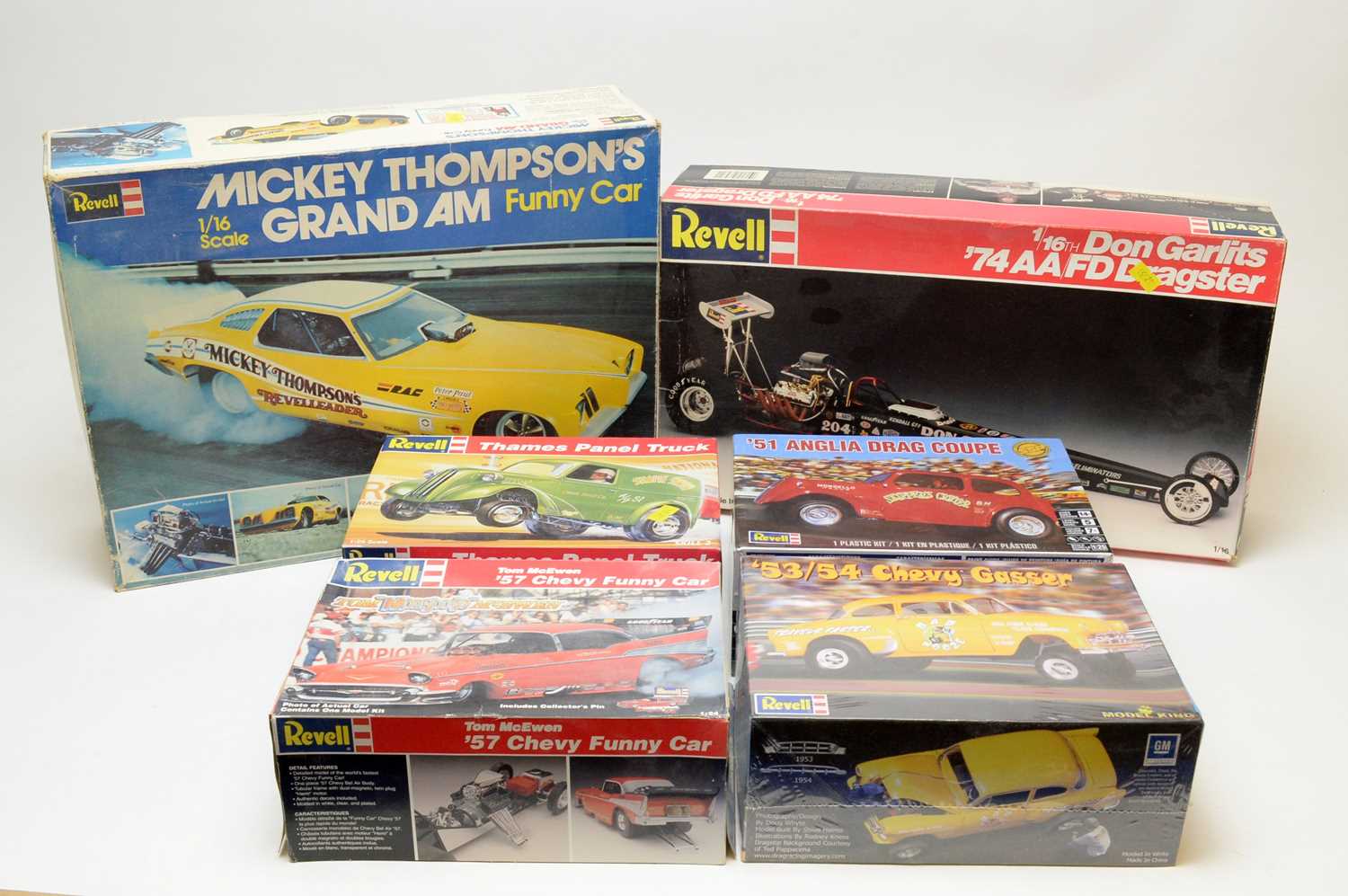 Lot 857 - Boxed Revell scale model vehicles.