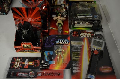 Lot 932 - Star Wars Episode I action figures and collectors' items.
