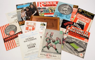 Lot 1241 - Sunderland AFC interest memorabilia and other items