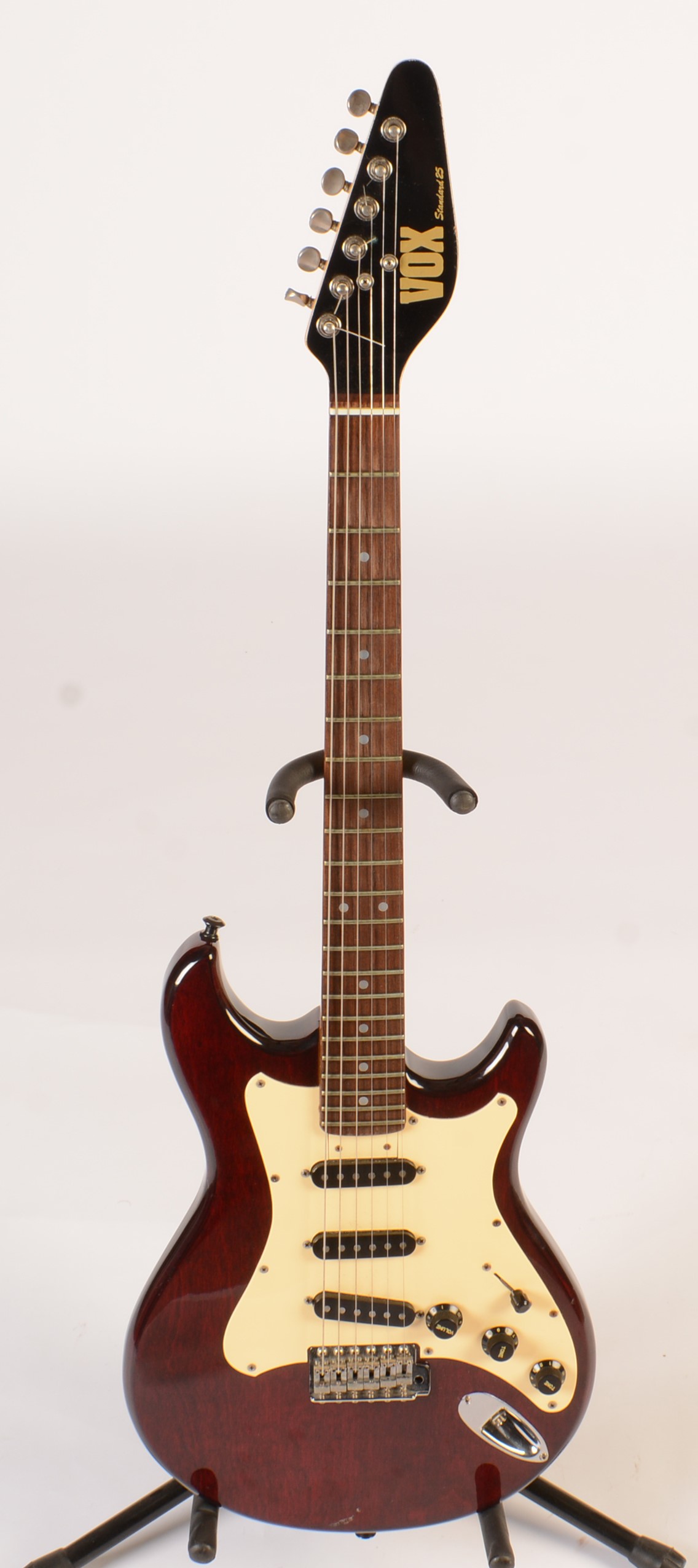 Lot 311 - VOX Standard 25 Guitar