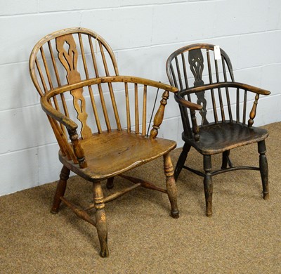 Lot 48 - Windsor chair; and a child's Windsor chair.