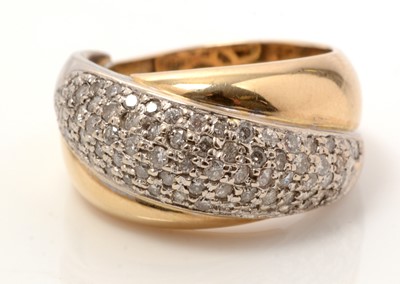 Lot 89 - A diamond and 9ct gold dress ring