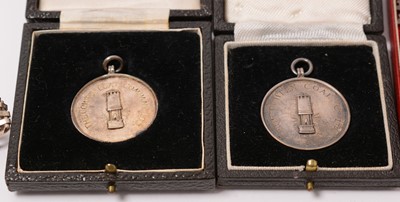 Lot 219 - Silver and white metal jewellery.