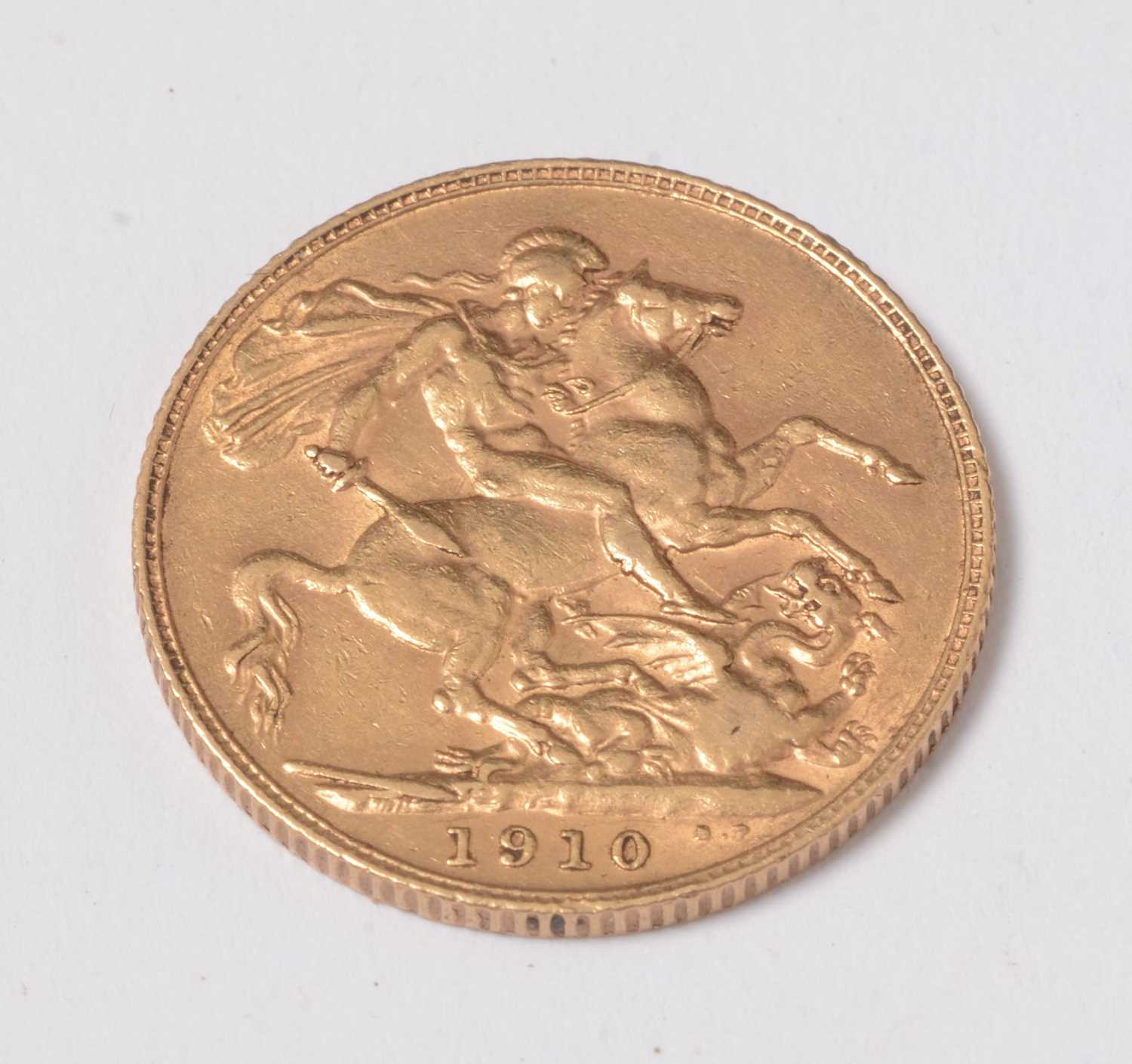Lot 239 - A 1910 gold sovereign.