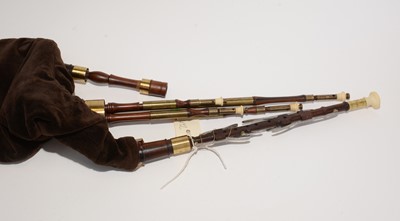 Lot 265 - Set of Northumbrian Small pipes