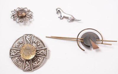 Lot 206 - Scottish silver brooches including Alexander Ritchie and Ola Gorie