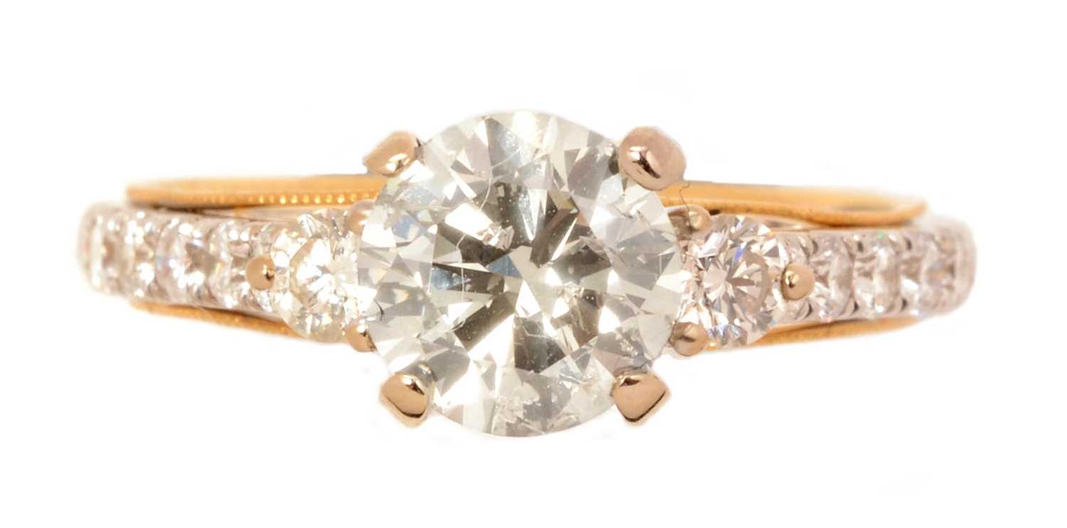 Lot 128 - Natural Fancy Grayish Brown diamond ring