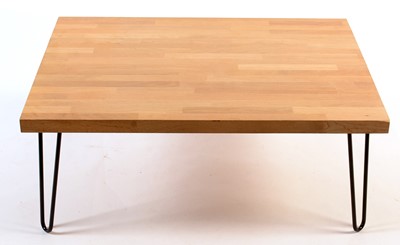Lot 649 - Bieffe: a modern light oak coffee table.