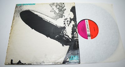 Lot 459 - 1st Pressing Led Zeppelin 1 LP