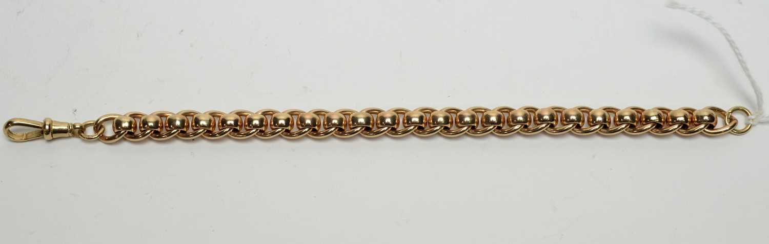Lot 252 - A 9ct yellow gold circular and oval link chain bracelet