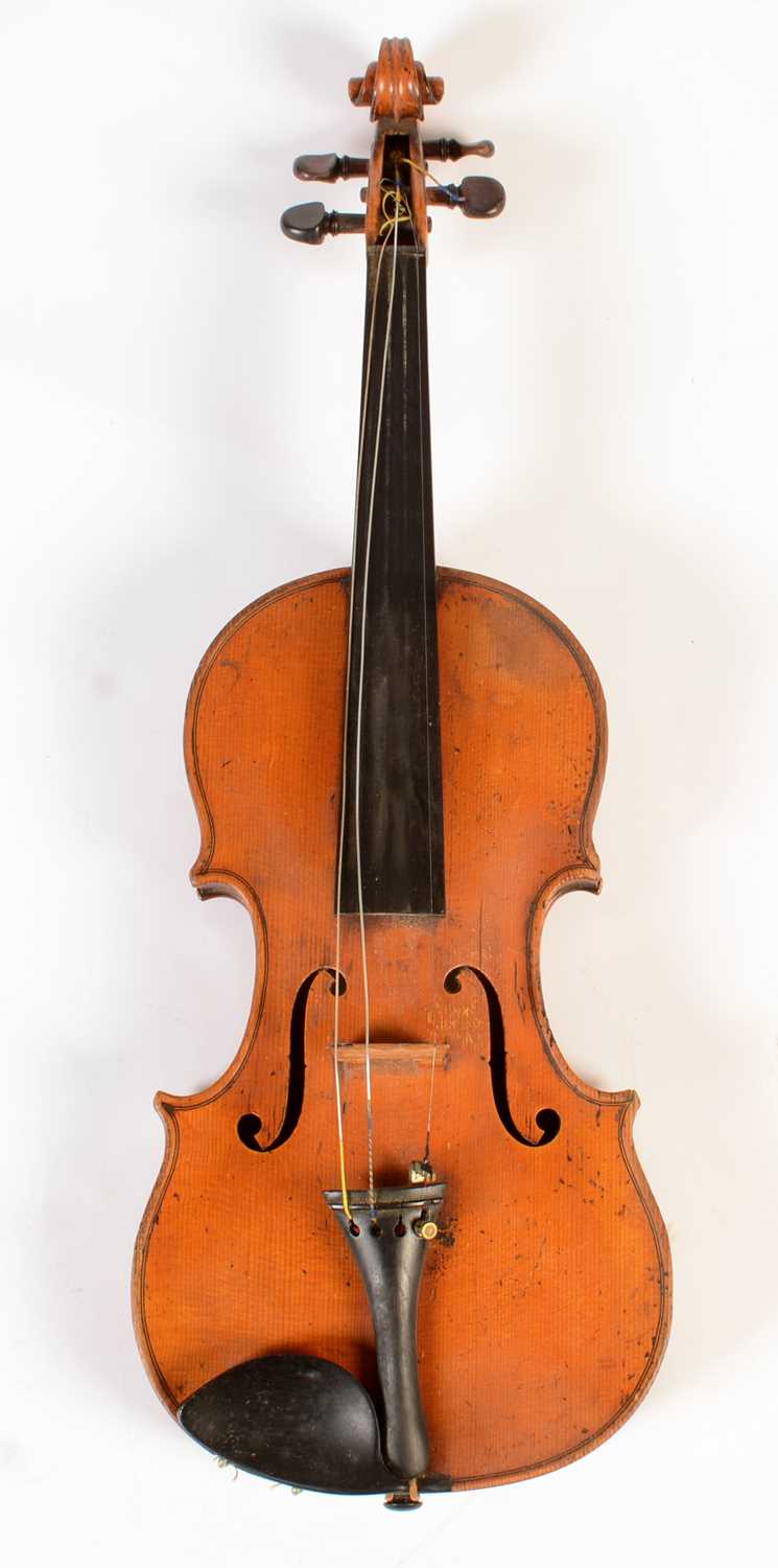 Lot 277 - French Violin labelled Paul Bailly