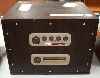 Lot 375 - A Quad 22 amplifier and a Quad FM1 tuner