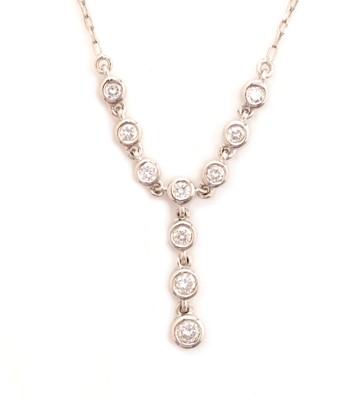 Lot 119 - A diamond necklace