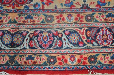 Lot 326 - A Mashad rug
