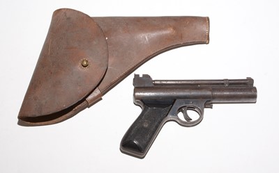 Lot 484 - A Webley & Scott Mk.1 call.22 air pistol.